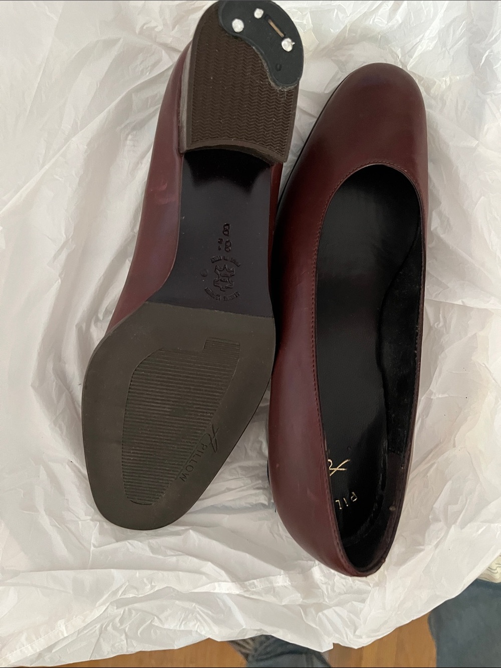 Classic Women's Burgundy Leather Heels